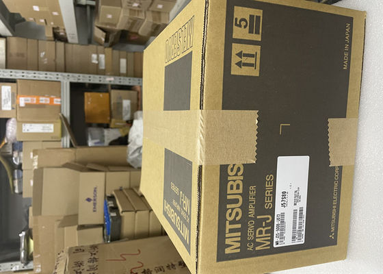 Fase 200 dell'amplificatore 3 di CA Mitsubishi di MR-J2S-500B 5Kw servo - 230VAC 50/60Hz
