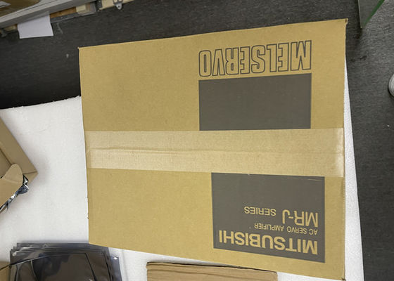 Fase 200 dell'amplificatore 3 di CA Mitsubishi di MR-J2S-500B 5Kw servo - 230VAC 50/60Hz