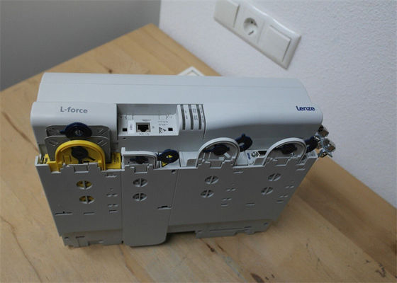Il SERVO variabile dell'invertitore di frequenza di Lenze E94AMHE0244 DETERMINA 9400 SERIE 325/565/705 di dc di V 11.5-22 chilovolt