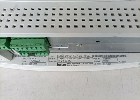 Lenze EVF8244-E Vfd Inverter 3 fasi industriale da 0 a 480 VAC Nuovo