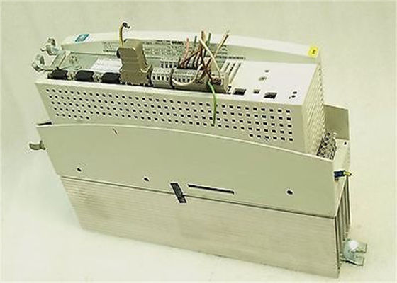 Lenze Nuovo EVS9322-EP SERVO CONTROLLER 9300 Invertitore di frequenza