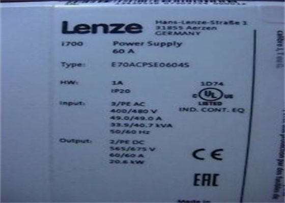 L'alimentazione elettrica variabile dell'invertitore di frequenza di Lenze E70ACPSE0604S la tensione in ingresso corrente d'uscita da 400 VCA 60 amp