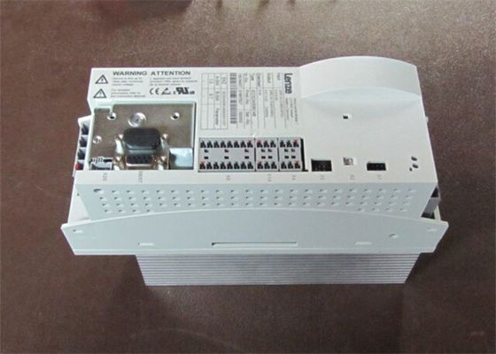 Il servo modulo di azionamento di Lenze ECSCA008C4B entrata 675V di dc 0 - 565 di alimentazione in ingresso 2PE V/