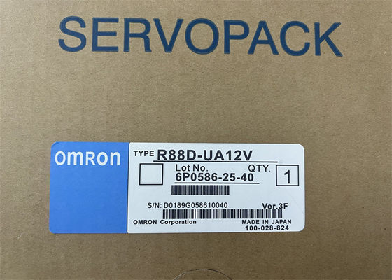 Amplificatore elettrico di CA del servo azionamento di Omron R88D-UA12V servo nel sistema di controllo 230VAC