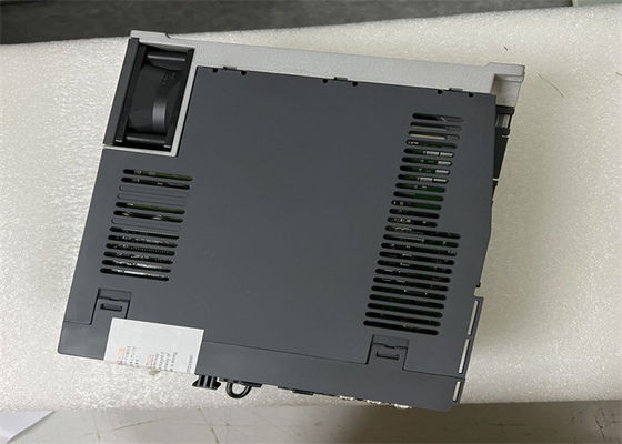 Mitsubishi MR-J4W3-444B Servoamplificatore AC Elettrico 0.4kw