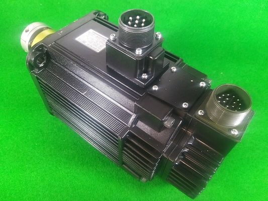 Il servo industriale di SGMGH-13ACA61 240V guida il servomotore integrato ha prodotto 1.3KW