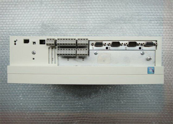 Servo serie 400/480Vac del regolatore 9300 di posizione di Lenze EVS9323-EP