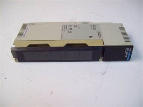 140DRA84000 32VDC 24vdc Schneider Modicon Quantum i canali di 4 gruppi
