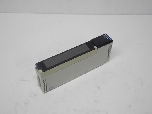 140DRA84000 32VDC 24vdc Schneider Modicon Quantum i canali di 4 gruppi
