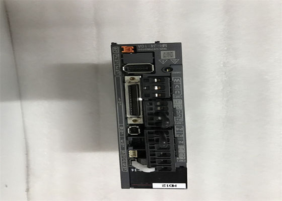 Serie dell'amplificatore MR-J4-10A MELSERVO J4 di CA di MR-J4-10B100W 1.5A servo