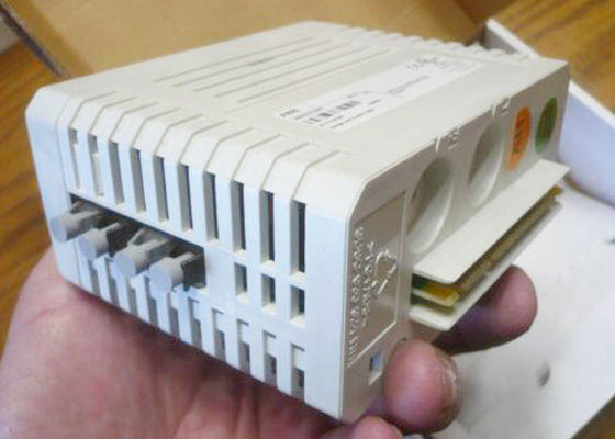 Interfacce di comunicazione dell'ingresso/uscita del modem S800 del mazzo di 3BSE037760R1 TB840A Modulebus