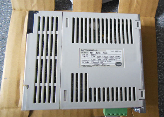Il servo industriale di CA di Mitsubishi guida il servo amplificatore di MR-J2S-20A NUOVO