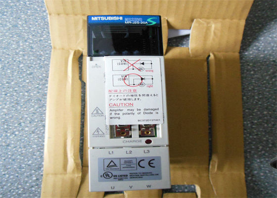 Il servo industriale di CA di Mitsubishi guida il servo amplificatore di MR-J2S-20A NUOVO