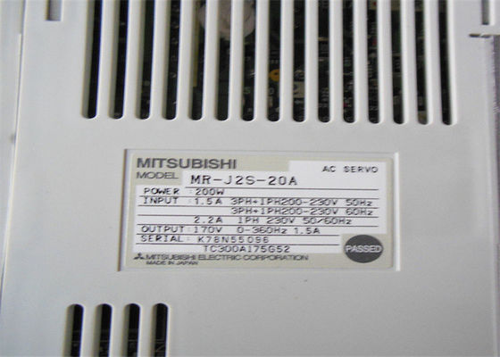 Il servo industriale di CA di Mitsubishi guida il servo amplificatore di MR-J2S-20A NUOVO