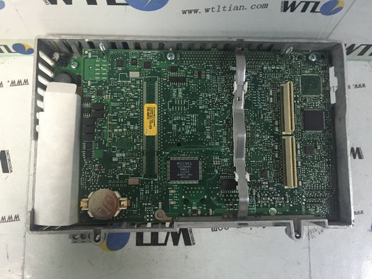 AB 2711P-RP8A 160VA PanelView più 6 terminali di operatore