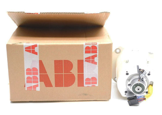 3HAC17332-1/01 Parti di servomotore 200V 11.3A Motore M32 Tipo B Nuovo