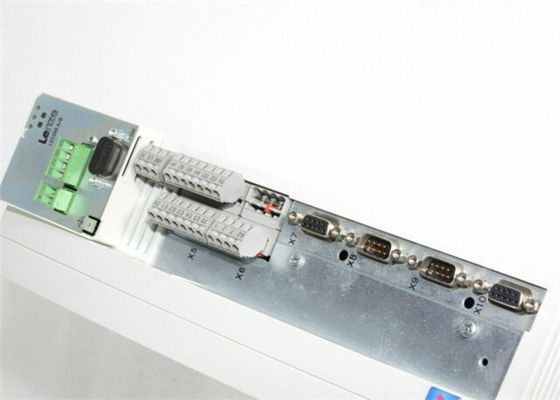 SERVO REGOLATORE di Lenze EVS9323-EI 9300 SERIE un chilowatt di 400/480 di VCA 1,5 (2 HP)