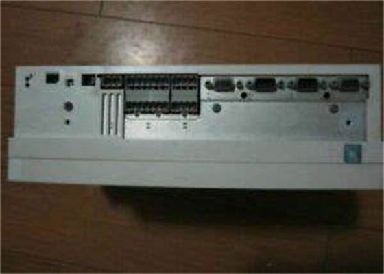 SERVO REGOLATORE di Lenze EVS9323-ET 9300 SERIE 400/480 di VCA un'UNITÀ INCORPORATA di 1,5 chilowatt (2 HP)