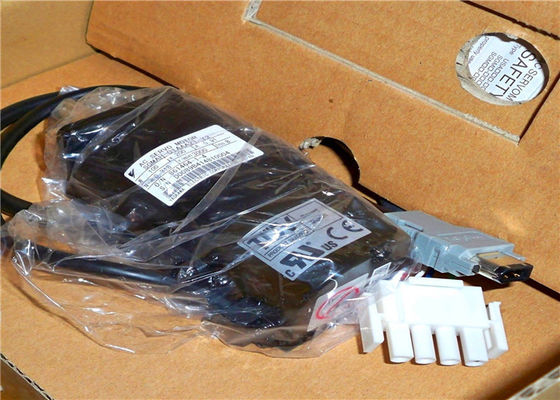 SERVOMOTORE 100W 0.91A 0.318N.m di CA SGMAH-01AAA21 di sigma II di YASKAWA SGMAH