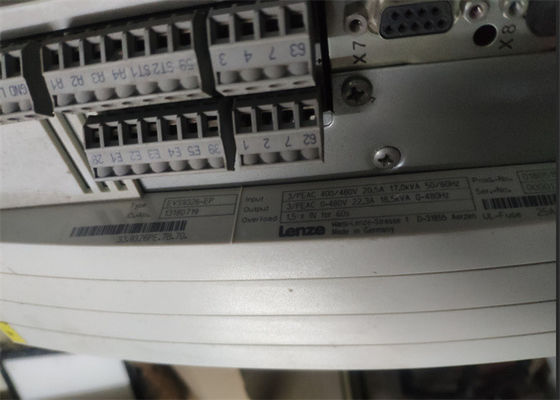 SERVO REGOLATORE di Lenze EVS9326-EP 9300 SERIE un chilowatt di 400/480 di VCA 11 (14,75 HP)