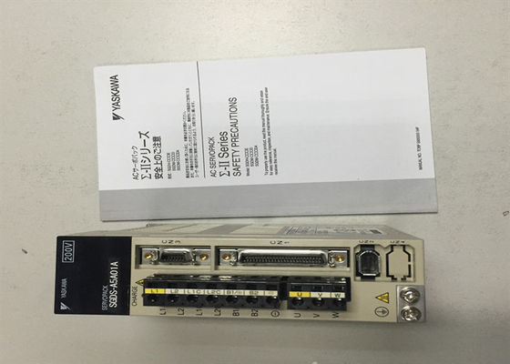 Il servomotore di CA di Yasakawa SGDS-A5A01A guida il SERVO AMPLIFICATORE di SIGMA-III 1 FASE 200V