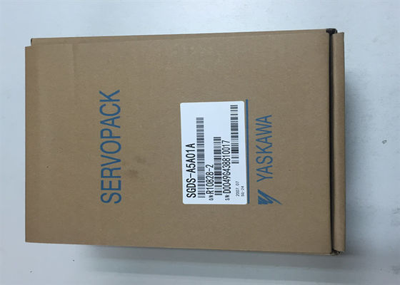 Il servomotore di CA di Yasakawa SGDS-A5A01A guida il SERVO AMPLIFICATORE di SIGMA-III 1 FASE 200V