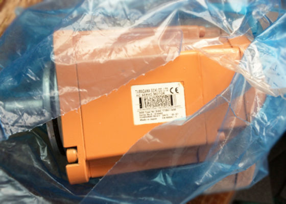 3HAC033207-001 motore a corrente alternata della putrefazione di asse 4 con le parti dei robot del pignone IRB6660