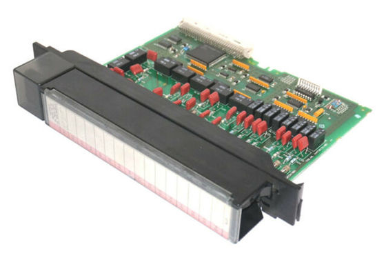 GE IC697MDL940 HA PRODOTTO IL MODULO CHE UN RELÈ DI 16 PUNTI HA PRODOTTO 16 AMP 120/240 DI VCA O 5/24/125 DI VCC 480 VA O 60 WATT