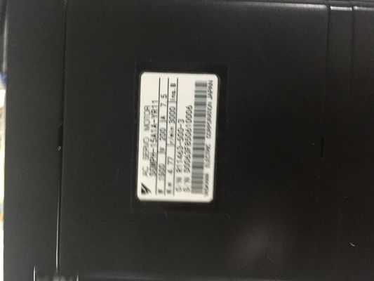 SGMPH-15A1A- YR11   Servomotore industriale fissato al muro dell'installazione 1500W 200V 7.5V