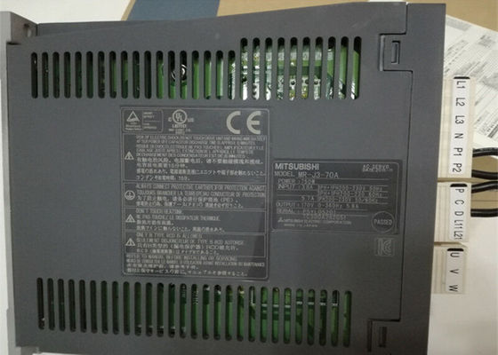 Amplificatore industriale 170V 5.8A del sistema di controllo dell'azionamento MR-J3-70A di CA di Mitsubishi 750W servo