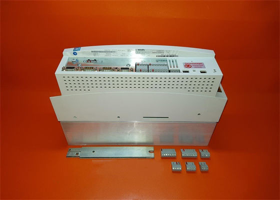 Il SERVO di Lenze E94ACHE0004 GUIDA l'invertitore variabile di frequenza di 9400 1,5 chilowatt