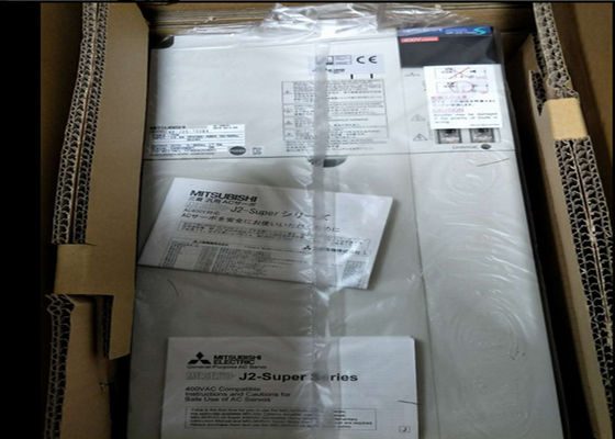 Il servo industriale di MR-J2S-350B4 Mitsubishi guida il servo amplificatore MR-J2