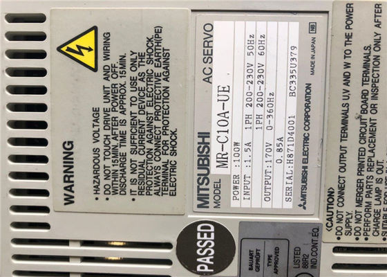 Amplificatore industriale 100W, 200-230V, dell'azionamento MR-C10A-UE di CA di Mitsubishi servo nuovo originale 0.85A