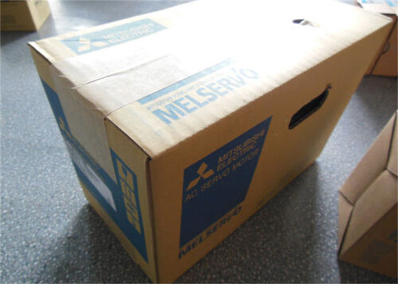 HC-SFS902 servomotore industriale Mitsubishi 2000rpm 9KW