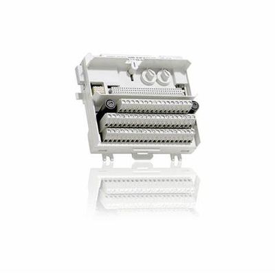 MODULO ESTESO FUSO DEI TERMINALI 50 V DEL SEGNALE DEGLI SBOCCHI DI POTERE DI ABB 3BSE013236R1 8 8