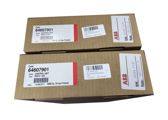 Cartone rivestito del circuito del CPU dell'unità di controllo di ABB RDCU-02C per azionamento ACS800 NUOVO in azione