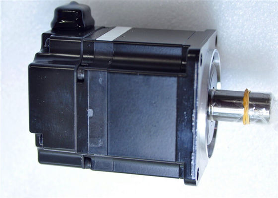 SERVOMOTORE 200W 1.9A 0.637N.m di CA SGMAS-02ACA21 di sigma II di YASKAWA SGMAH