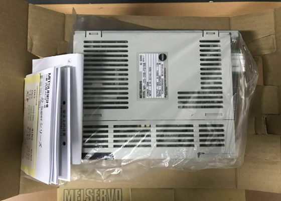 Il servo industriale 200W di Mitsubishi guida MR-J2S-20B-FG168 L'AMPLIFICATORE 170V 360Hz 1.5A