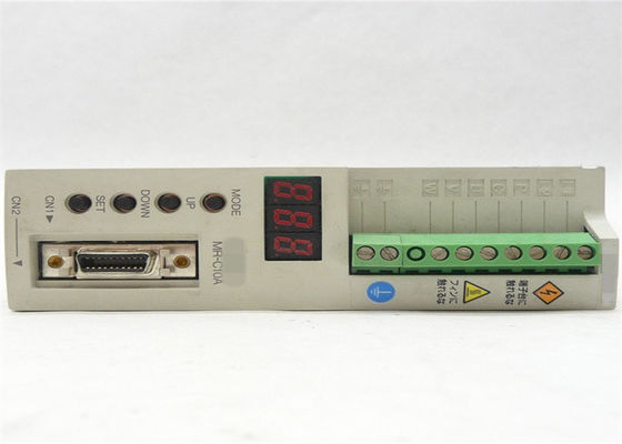 Azionamento industriale dell'AMPLIFICATORE MR-C10A 100W 200-230V 50/60Hz 0.85A di CA di MITSUBISHI SERVO NUOVO