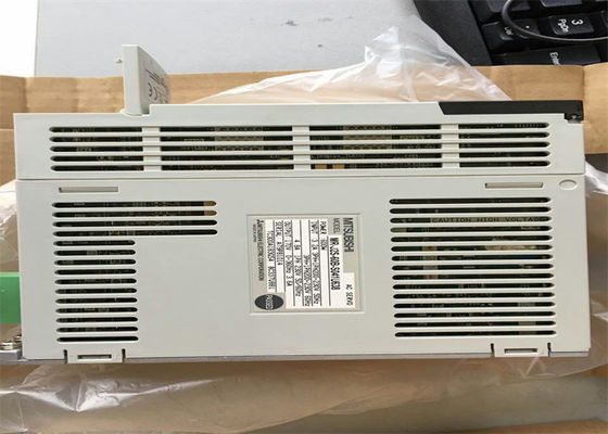 Il servo industriale di MR-J2S-60B-S041U638 Mitsubishi guida il servo amplificatore 600w