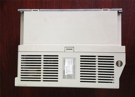 NUOVO SERVO AMP 2KW 200-230VAC 50/60HZ di CA 10 dell'AZIONAMENTO MR-H200B del GIAPPONE Mitsubishi