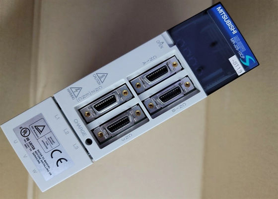 Il servo industriale MR-J2S-70CP-S011 guida il servo amplificatore di Mitsubishi