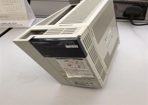 Il servo industriale MR-J2S-70A-PM070 guida il servo amplificatore di Mitsubishi