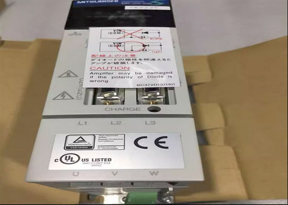 MR-J2S-200B-RS238   Il servo industriale guida il servo amplificatore di Mitsubishi