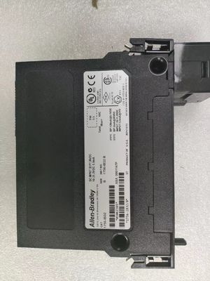 Ab 1746-OB8 10-50 volt di CC di fonte SLC 500 Digital di CC di modulo di uscita