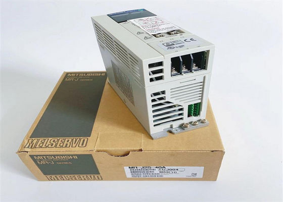 Il servo industriale di CA di MR-J2S-40A guida il servo amplificatore 400W di Mitsubishi