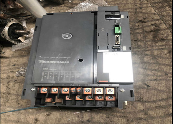 Servo SERIE 15Kw di Mitsubishi MELSERVO-J3 dell'amplificatore di CA MR-J3-15KT4