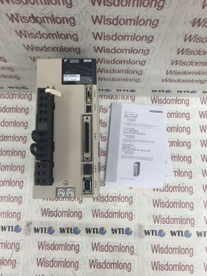 Azionamento del servomotore di CA di 1PH 200-230V, YASKAWA Servopack SGDV-5R5A01A 50/60HZ 3.7A