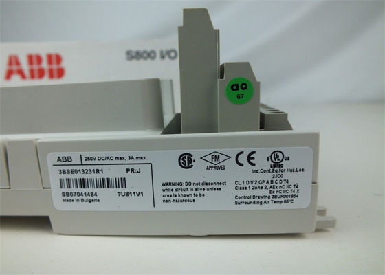 Nuova 3BSE013231R1 S800 unità di termine del modulo del compatto dell'ingresso/uscita TU811V1 di ABB, MTU, 250V