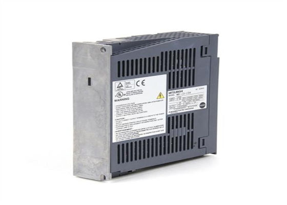 CA trifase 200-230 V del servo amplificatore di CA di MR-J3-10A Mitsubishi 50/60 di hertz